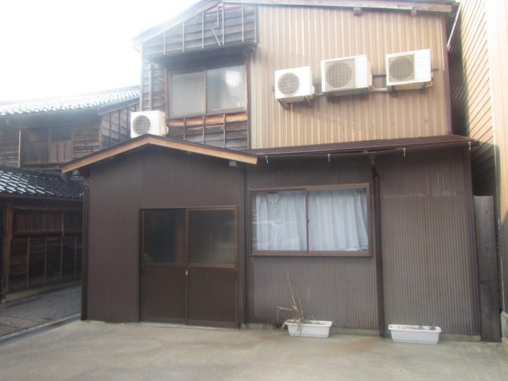   金沢市　N様邸　板金屋根・雨樋施工事例