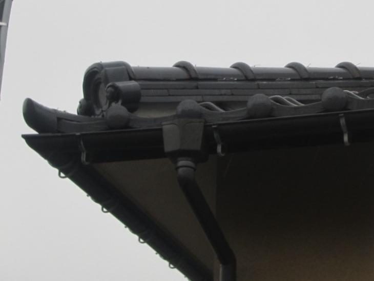   金沢市　N様邸　屋根修理、ブロック塀解体施工事例